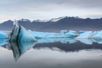 Poster - View of Jokulsarlon Glacier Lagoon bordering Vatnajokull National Park, Iceland.