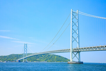 Wall Mural - 舞子公園から見た初夏の明石海峡大橋　兵庫県神戸市　Akashi Kaikyo Bridge in early summer seen from Maiko Park. Hyogo Pref, Kobe City.	