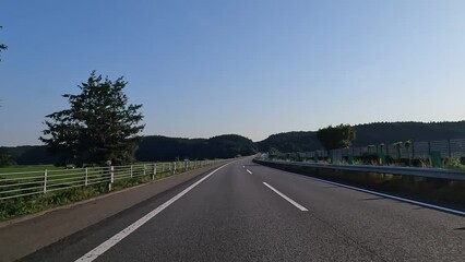 Poster - 初夏の東北自動車道をドライブ