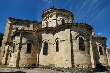 Wall Mural - L’abside et le transept de l’église Saint-Etienne à Nevers