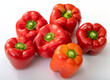 frische Paprika in Rot und Orange – Gesundes Gemüse