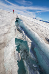 Canvas Print - Hike in glacier