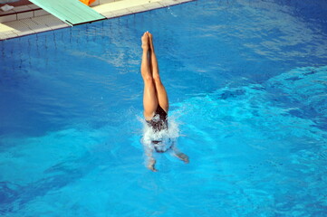 Participant(s) of the spring-board diving championship.