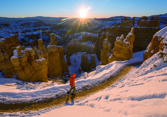 Wall Mural - Hike in winter Bryce