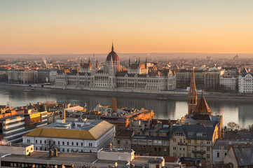 Sticker - Illuminated Hungarian Parliament Building in Budapest, Hungary at Sunrise