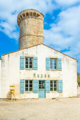 Wall Mural - Museum of the Phare des Baleines lighthouse in Saint-Clément-des-Baleines