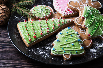 Canvas Print - New year homemade gingerbreads with tea