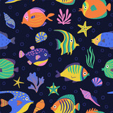 Fototapeta Dinusie - Seamless pattern with underwater life. Hand-drawn doodle fishes, sea shells, starfish, mollusk, seaweed. Summer beach print. Cute ocean background. Abstract design for clothing, wrap, textile, fabric.