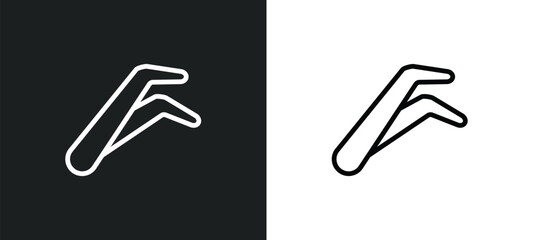 Poster - tweezers icon isolated in white and black colors. tweezers outline vector icon from beauty collection for web, mobile apps and ui.