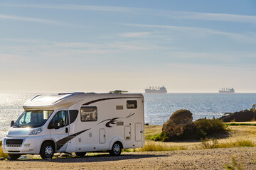 Canvas Print - Rv motorhome camping on beach