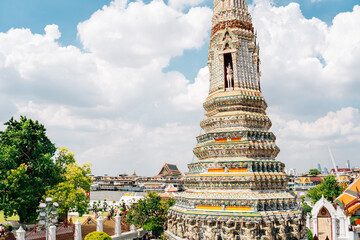 Wall Mural - Panorama view of Wat Arun temple and Chao Phraya River in Bangkok, Thailand