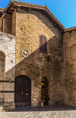 Poster - San Gimignano, Italy. Facade of an old building