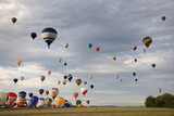 Fototapeta Na ścianę - Montgolfières au GEMAB23 Grand Est Mondial Air Ballons 2023