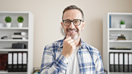 Wall Mural - Middle age man business worker smiling confident at office