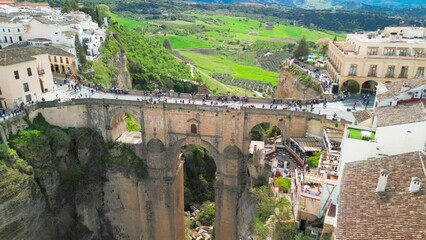 Canvas Print - Aerial view of Ronda, the major white town of Andalusia, Spain