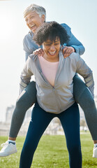 Canvas Print - City, funny and senior friends piggy back together or women playing, crazy and laughing after outdoor exercise. Health, wellness and goofy elderly people bonding with humor or comedy after workout