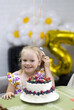 © Evgenia Tiplyashina - Little girl's birthday,