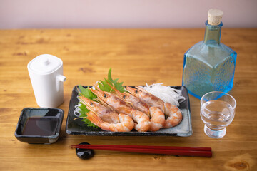 Wall Mural - red shrimp sashimi with japanese sake