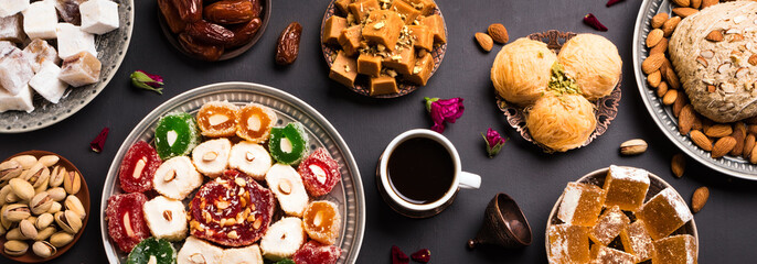 Wall Mural - Middle Eastern Sweets, Turkish Delights, Arabic Desserts