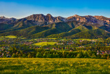 Fototapeta Do pokoju - panorama of the Tatras, view of Giewont, beautiful mountain landscape