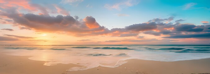 Wall Mural - 青空とオレンジ色の夕焼けがグラデーションするビーチの美しい風景