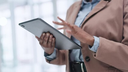 Leinwandbilder - Hands, business and woman with a tablet, typing and connection with network, stock market and website information. Person, employee and accountant with technology, check investment and research