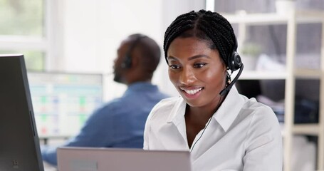 Poster - Portrait Of A Smiling African Female Customer Service