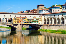 Ponte Vecchio, Arno River, Firenze, Tuscany, Italy