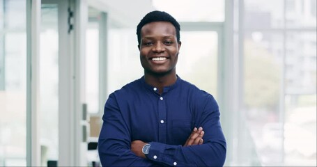 Canvas Print - Face, business and black man with arms crossed, career and smile with confidence, consultant and agent in a workplace. Portrait, African person or entrepreneur with pride, accountant and professional