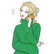 © maru - スマホで電話をする女性