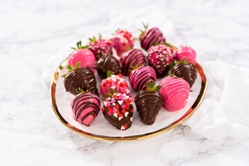 Wall Mural - Chocolate covered strawberries