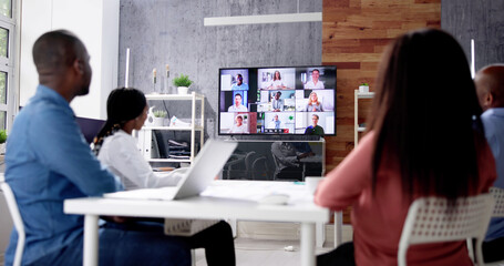 Poster - Group Of Businesspeople Having Video Conference