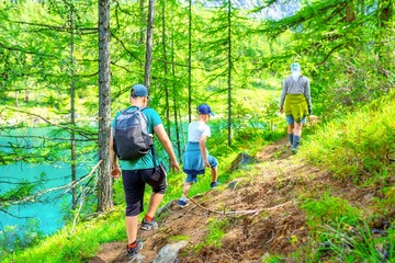 Canvas Print - hiking in the woods