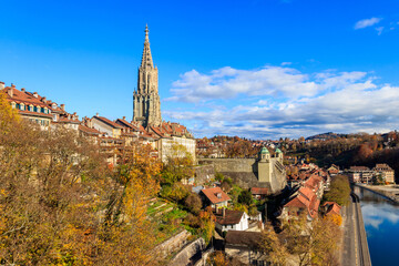 Wall Mural - View of the Aare river and old town of Bern at autumn in Switzerland