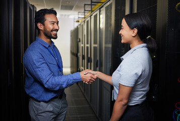 Aufkleber - Handshake, partnership or happy people in server room of data center for network help with IT support. B2b deal agreement, teamwork or engineers shaking hands together in collaboration for solution