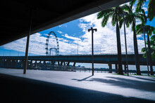Under Bridge View The Singapore Flyer Ferris Wheel On Marina Bay