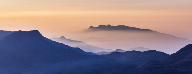 Canvas Print - Mountains silhouette