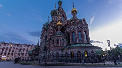 Wall Mural - Night to day transition timelapse hyperlapse of Church of the Savior on Spilled Blood: A central St Petersburg architectural landmark and a unique monument to Alexander II the Liberator