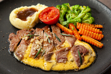 Poster - Striploin angus steak with mashed potato and grilled vegetable