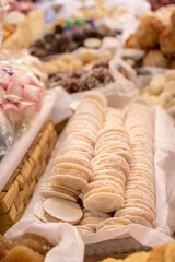 Quesitos dulces tradicionales de las fiestas del corpus chrysti en la ciudad de cuenca