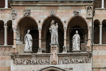 Canvas Print - Cathedral of Cremona or Cathedral of Santa Maria Assunta , Lombardy, Italy.