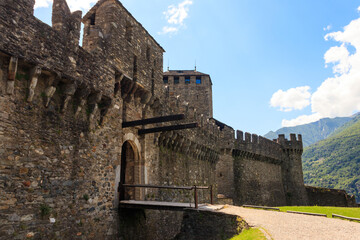 Canvas Print - Montebello Castle in Bellinzona, Switzerland. UNESCO World Heritage Site