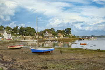 Wall Mural - Brittany, Ile aux Moines island in the Morbihan gulf, the typical harbor and a rowboat
