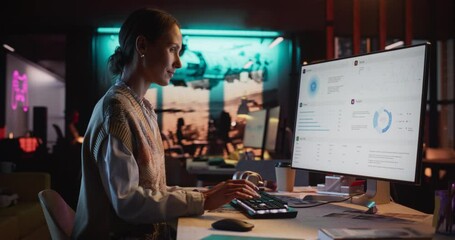 Aufkleber - Portrait of a Beautiful Happy Female Using Desktop Computer, Analysing Data, Thinking and Solving Problems. Project Manager Working in Creative Agency, Reviewing Marketing Strategy