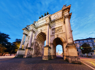 Wall Mural - Victory Gate in Munich - Siegestor, Germany at dusk