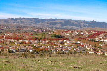 Wall Mural - Fall colors in San Ramon Valley as seen from the Tassajara Ridge trail