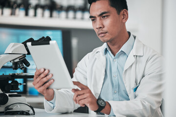 Aufkleber - Scientist, man and tablet for laboratory research, data analysis and reading microscope results or test report. Doctor or medical expert on digital technology, science software and healthcare review