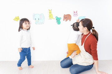 Wall Mural - 幼稚園で遊ぶ子ども