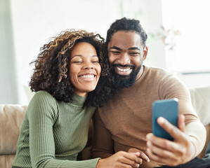 Wall Mural - woman selfie phone man couple camera mobile phone portrait smartphone happy young romance together love photo picture fun technology looking relationship boyfriend girlfriend