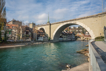 Canvas Print - Nydeggbrucke Bridge and Aare River - Bern, Switzerland